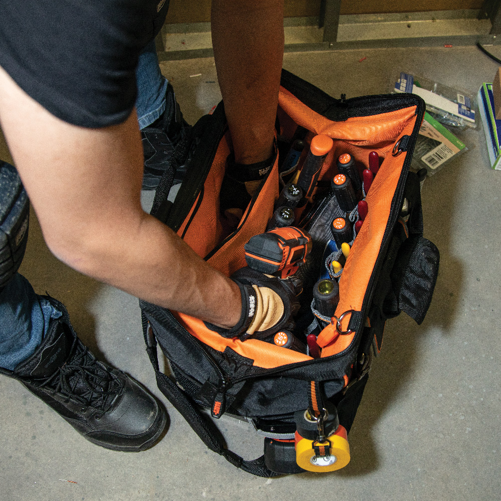 42 Pockets Details about   Klein Tools 55598 Tool Bag 1680D Ballistic Polyester 
