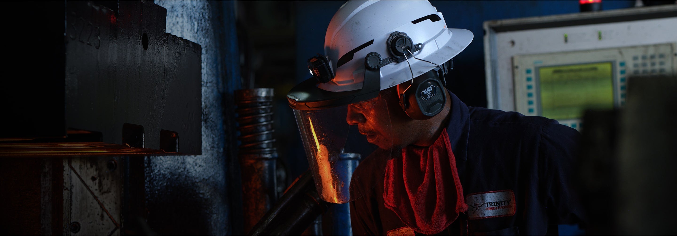Type 2 Full-Brim 
Hard Hats