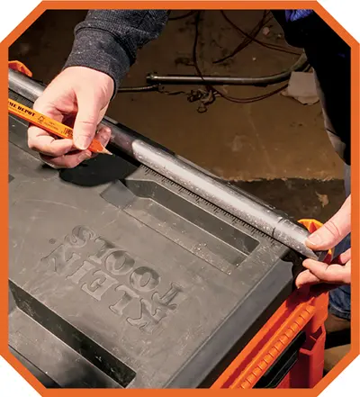 Product image showing v-groove on lid of MODbox toolbox